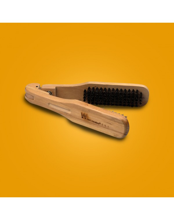 CLIP BOAR BRISTLE BRUSH (out of stock)